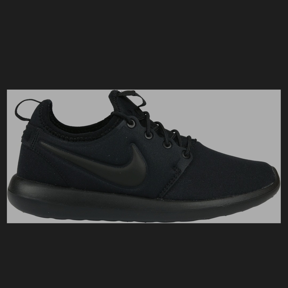 Nike Roshe Kids Black Sneakers